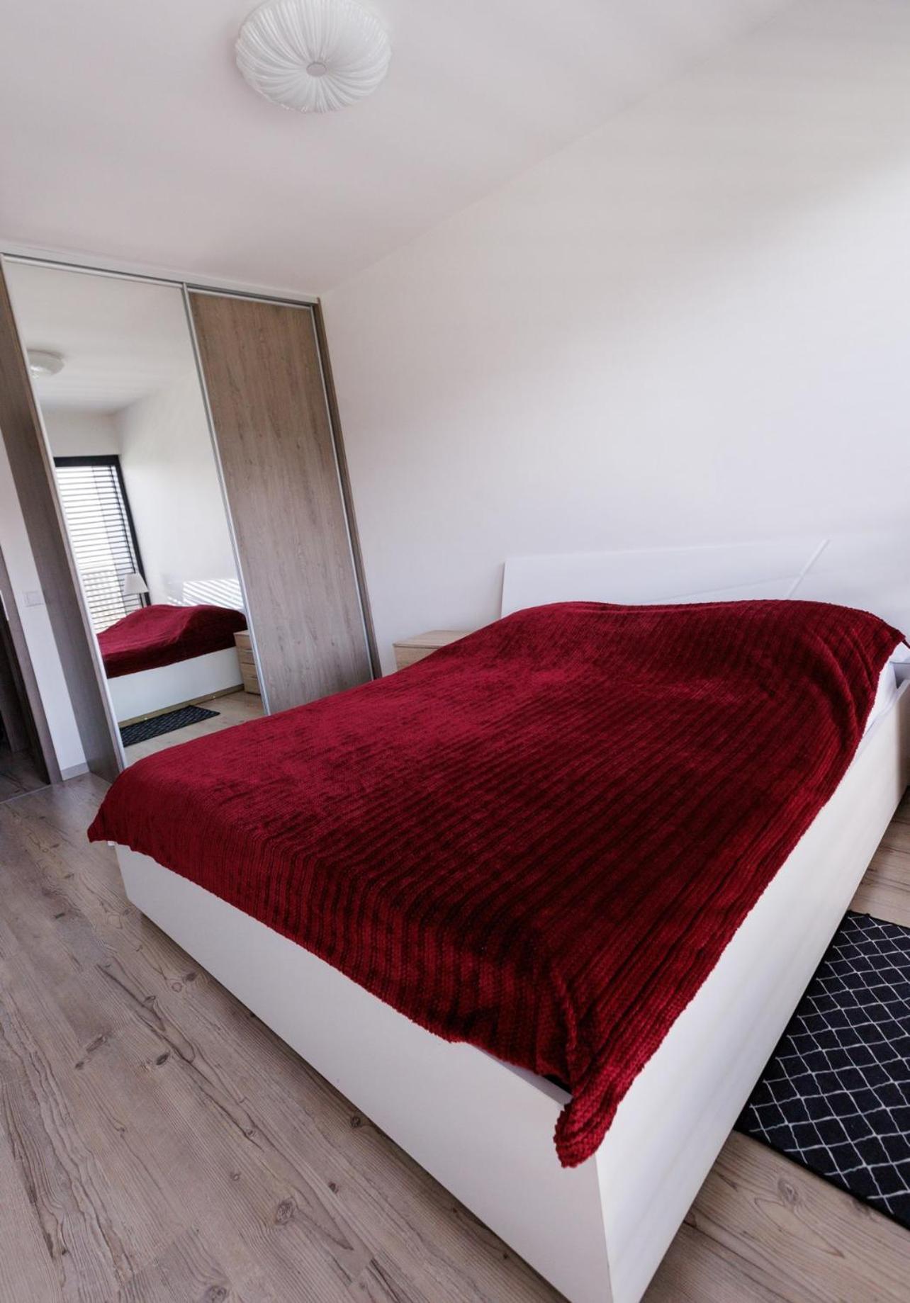 Apartamento Miracle Bratislava Exterior foto